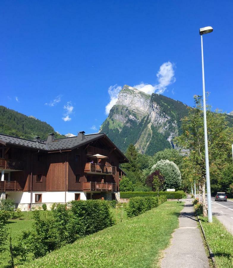 Ferienwohnung Le Coeur Tartan Samoëns Exterior foto