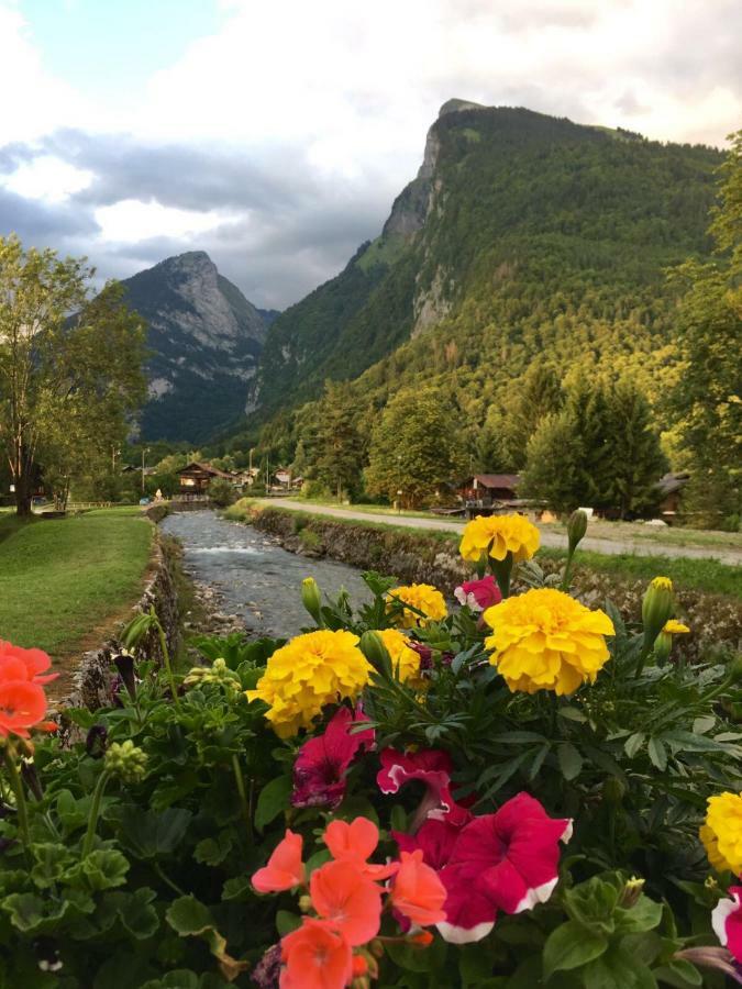 Ferienwohnung Le Coeur Tartan Samoëns Exterior foto